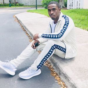 Meet your Posher, Darylmone